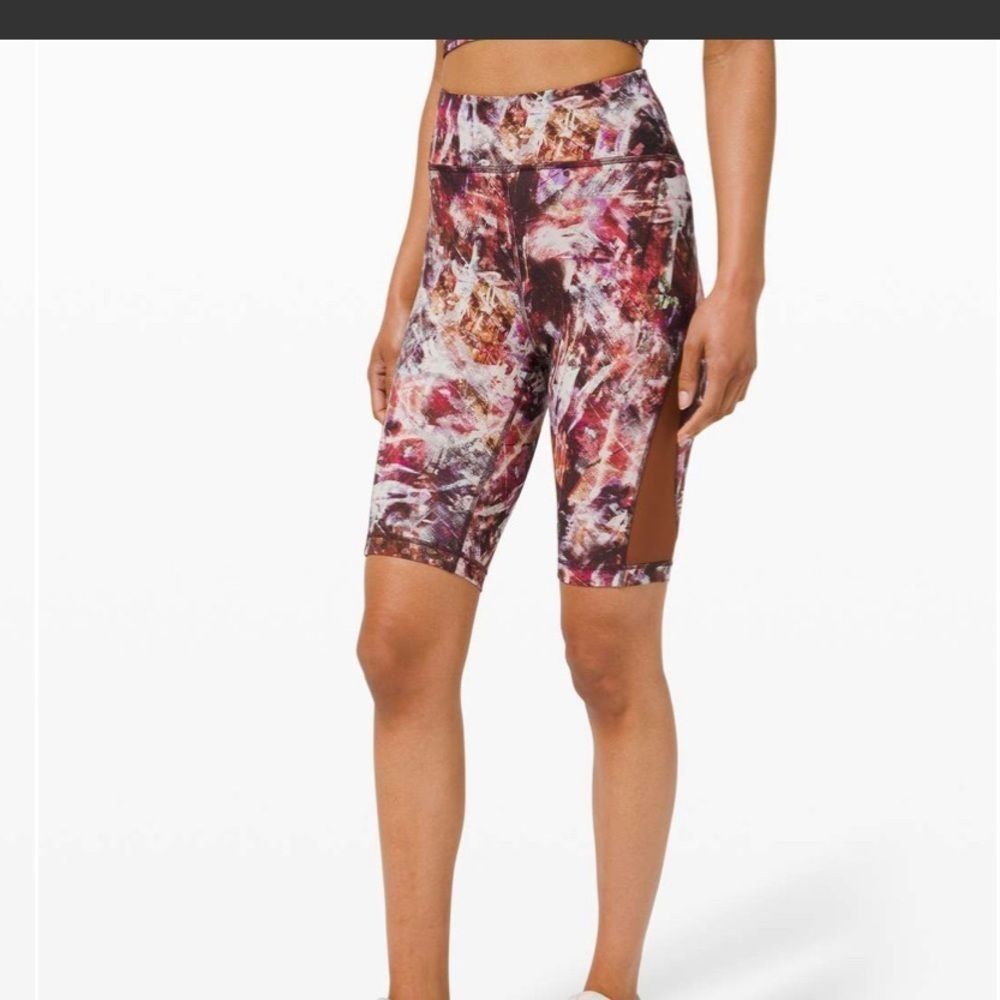 Lululemon Everlux and mesh HR 10” shorts